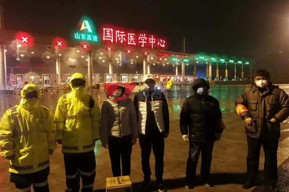 岂曰无衣，与子同裳。333体育助力槐荫区政协抗击新冠肺炎疫情。